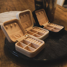 Load image into Gallery viewer, SCHMUCKBOX quadratisch