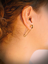 Load image into Gallery viewer, SAFETY PIN Ohrring