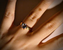 Load image into Gallery viewer, HELEN Bling Ring