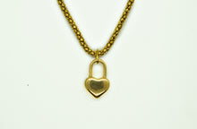 Charger l'image dans la galerie, HEART LOCKET Collier