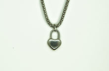 Load image into Gallery viewer, HEART LOCKET Kette
